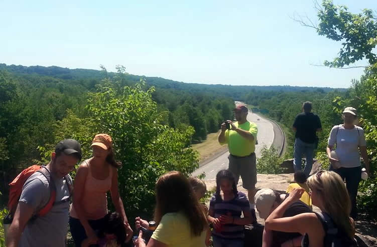 Rt 25 Cliff View